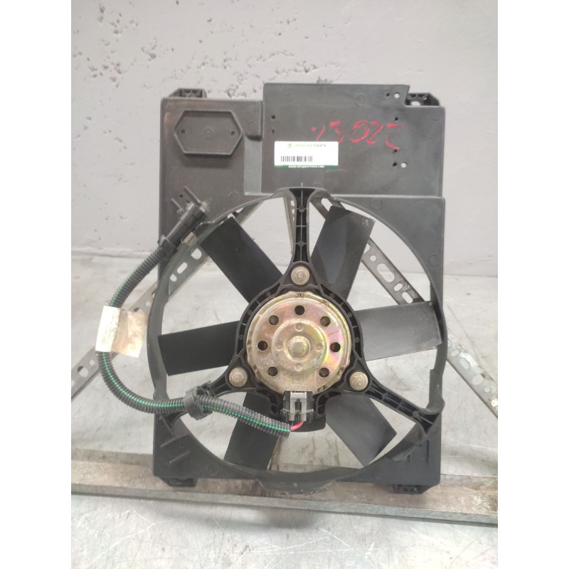 Recambio de electroventilador para citroën jumper combi desde ´02 2.2 hdi cat referencia OEM IAM 8240120  