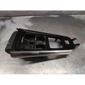 Recambio de consola central para mercedes-benz gla (h247) gla 200 d (247.712) referencia OEM IAM A1776805701  