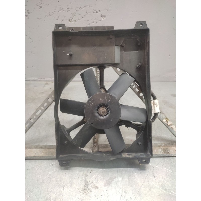 Recambio de electroventilador para citroën jumper combi desde '02 2.2 hdi cat referencia OEM IAM 8240120 - Blanco 2