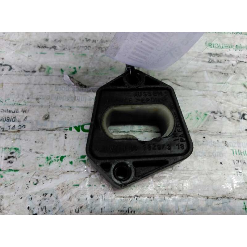 Recambio de soporte para seat cordoba berlina (6k2) sport referencia OEM IAM 1J0806157A RADIADOR INFERIOR 2