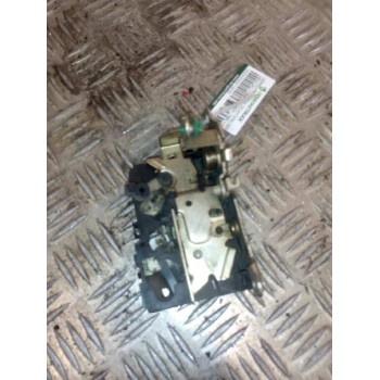 Recambio de cerradura puerta delantera derecha para iveco daily caja cerrada (1999 =>) 35 - c 13 caja cerrada referencia OEM IAM