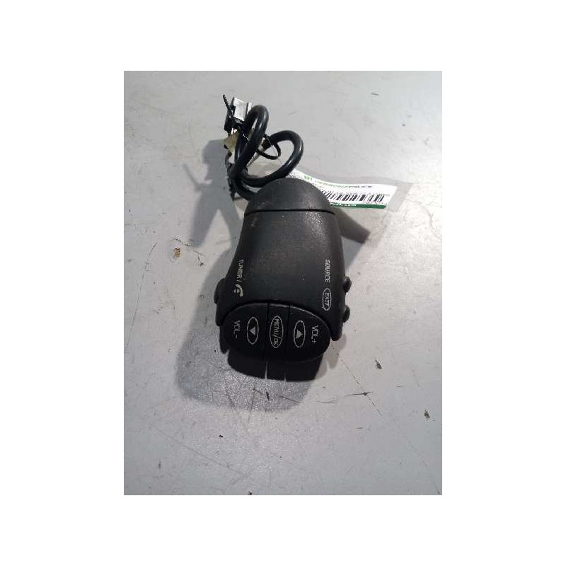 Recambio de mando radio para renault magnum ab diesel referencia OEM IAM 7421014639  