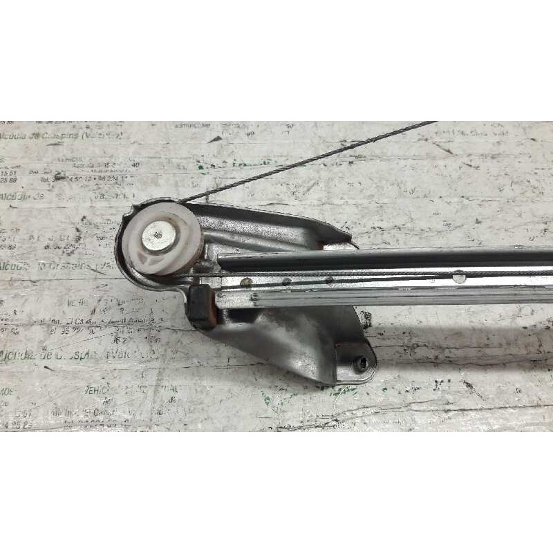 Recambio de elevalunas trasero izquierdo para opel zafira b 1.9 cdti referencia OEM IAM - Gris 3