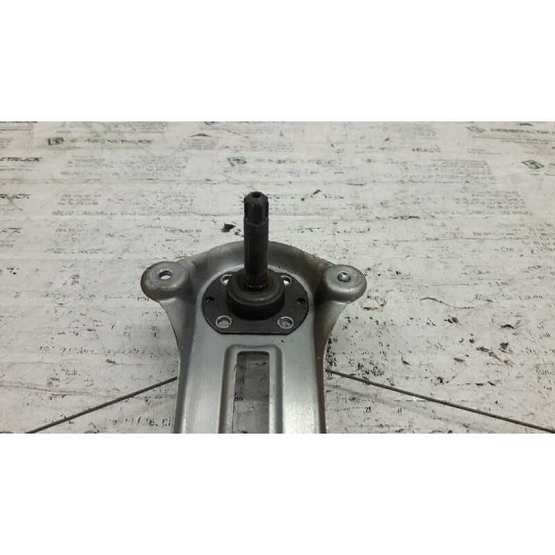 Recambio de elevalunas trasero izquierdo para opel zafira b 1.9 cdti referencia OEM IAM - Gris 5