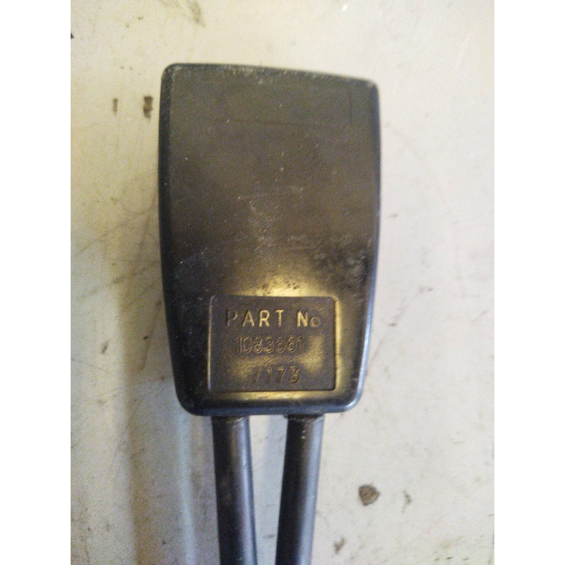Recambio de enganche de cinturon delantero derecho para volvo fl 7 6.7 diesel referencia OEM IAM 1083661 - Blanco 3