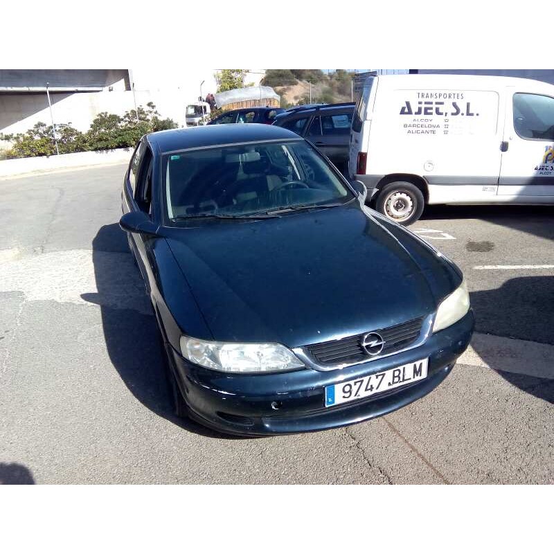 OPEL VECTRA B BERLINA