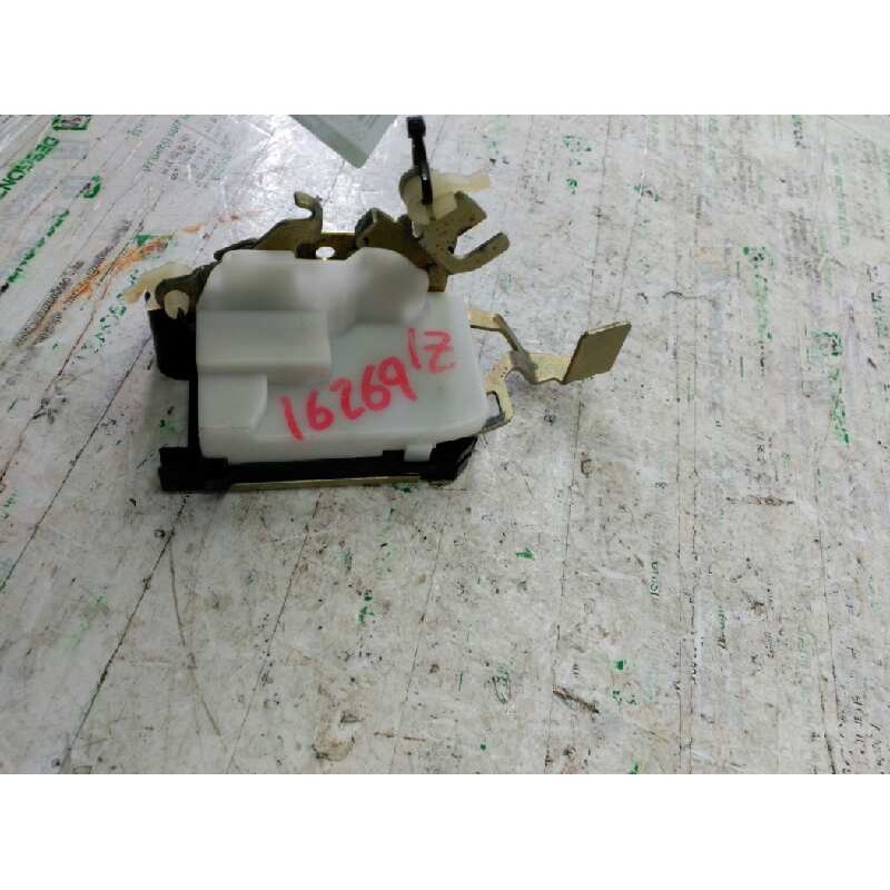 Recambio de cerradura puerta delantera izquierda para peugeot boxer caja cerrada (rs2850)(230)('02) 1400 td referencia OEM IAM - Blanco 2