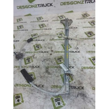 ELEVALUNAS DELANTERO IZQUIERDO MANUAL 