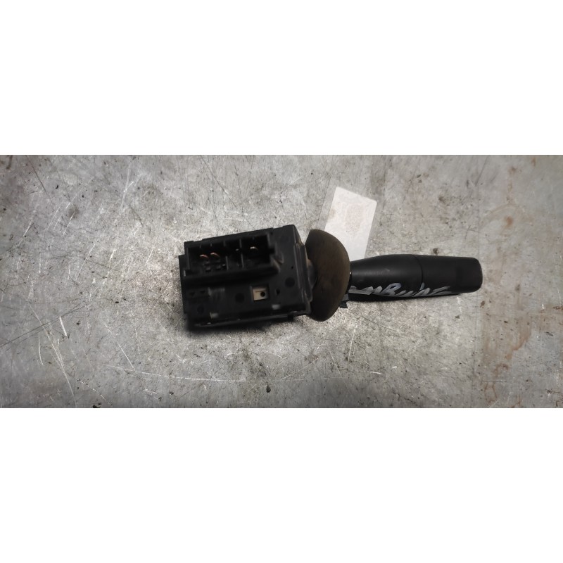 Recambio de mando limpia para peugeot expert kombi 1.6 cat referencia OEM IAM 96049596ZL 6 PINS 2