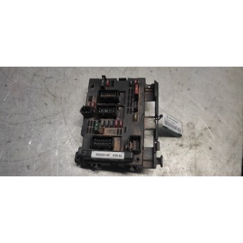 CAJA RELES / FUSIBLES 9650664180 31705660 BSM