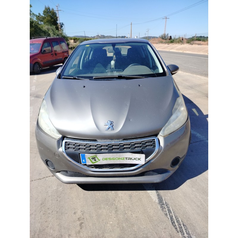 peugeot 208 i (ca_, cc_) del año 2014