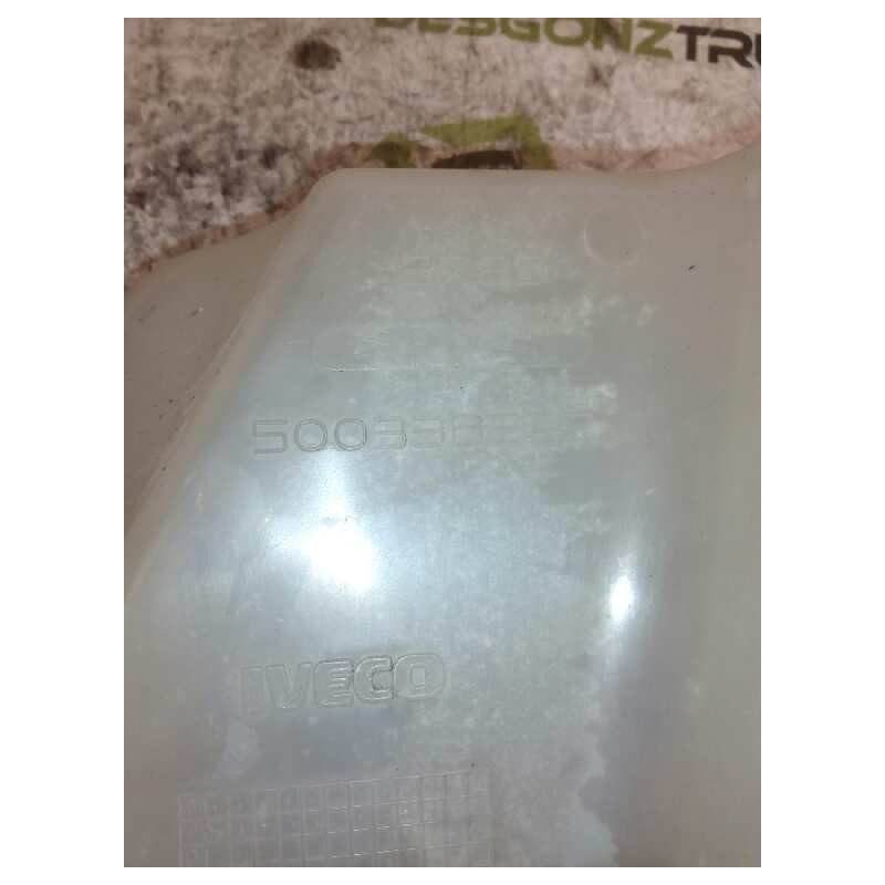 Recambio de deposito limpia para iveco daily caja cerrada (1999 =>) 35 - s 11 caja cerrada referencia OEM IAM 500336393 - Blanco 3
