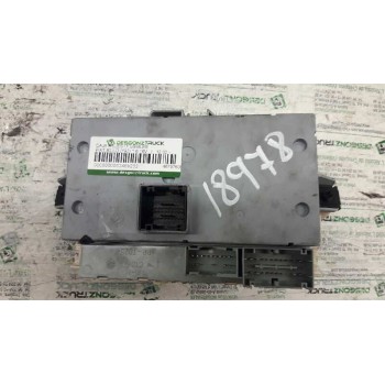 Recambio de caja reles / fusibles para fiat stilo (192) 1.6 16v referencia OEM IAM 46797609  