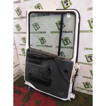 Recambio de puerta delantera izquierda para daf serie 95 xf .xxx 12.6 diesel referencia OEM IAM   