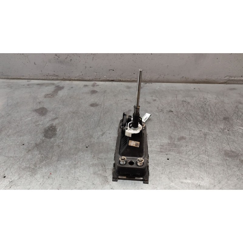 Recambio de palanca cambio para seat leon (5f1) 1.4 tsi referencia OEM IAM 5Q0711061B  