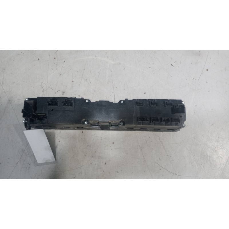 Recambio de warning para mercedes-benz actros bm 963.480 2-achser 1848 4x2 fahrgestell l bigspace referencia OEM IAM A9605400346 - Blanco 4