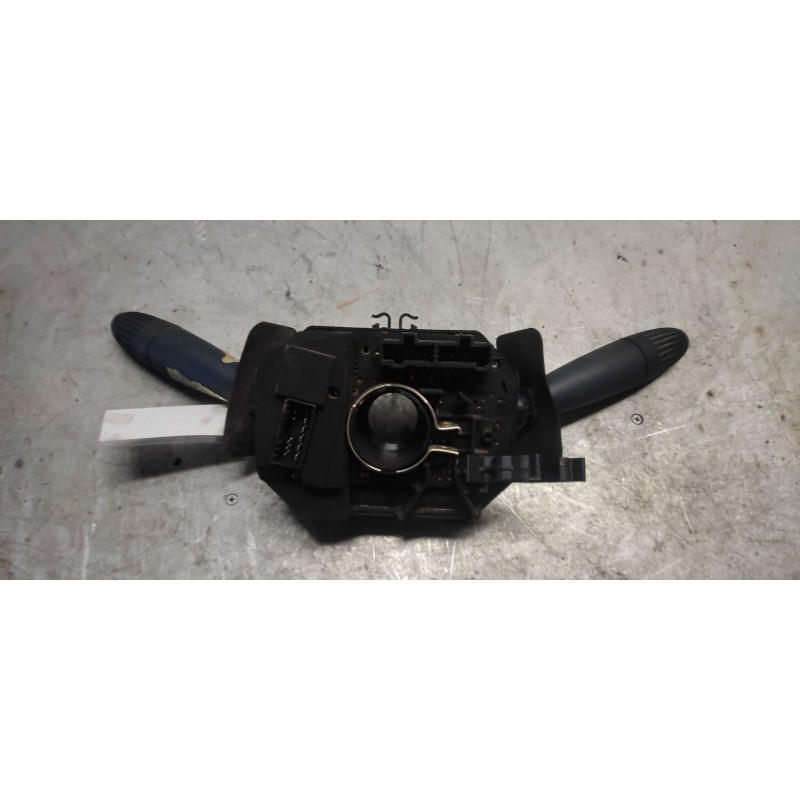 Recambio de mando multifuncion para fiat doblo (119) 1.9 diesel cat referencia OEM IAM A223 2