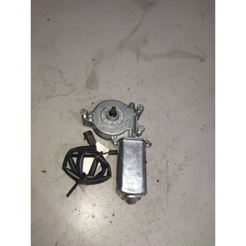 Recambio de motor elevalunas delantero izquierdo para iveco stralis (as) fsa t / fp lt 4x2 gran espacio referencia OEM IAM 4