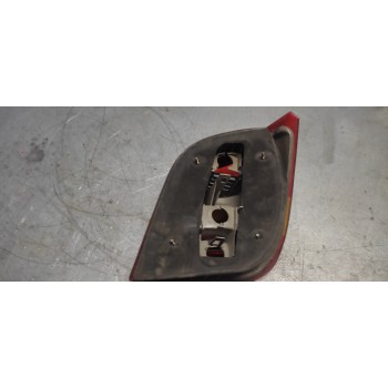 Recambio de piloto trasero izquierdo para ford fiesta berl./courier si referencia OEM IAM   