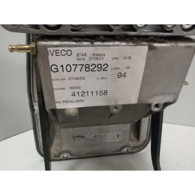 Recambio de soporte pedales para iveco mago af100e21 referencia OEM IAM 4121115800  41211158 4