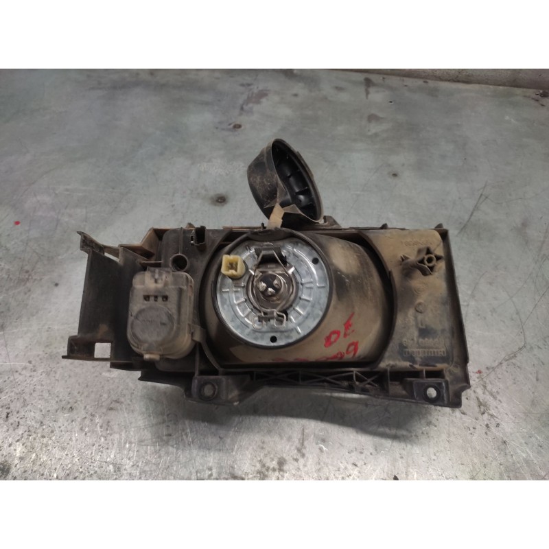 Recambio de faro derecho para citroën jumpy 1.9 d x furg. referencia OEM IAM - Blanco 2