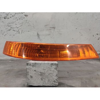 Recambio de piloto intermitente para renault trafic ii furgoneta (fl) 1.9 dci 100 (fl0c) referencia OEM IAM   