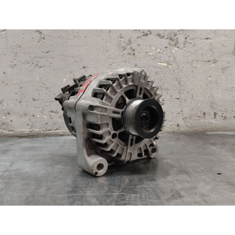 Recambio de alternador para bmw 1 (e81) 118 d referencia OEM IAM 0986082200  