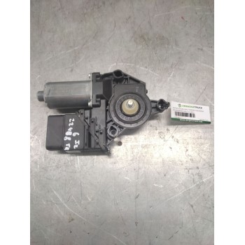 MOTOR ELEVALUNAS TRASERO IZQUIERDO 5K0959703D 