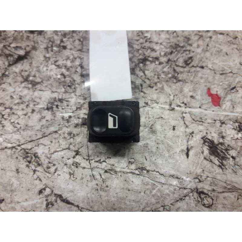 Recambio de mando elevalunas trasero derecho para citroën xsara berlina 2.0 hdi exclusive (66kw) referencia OEM IAM   