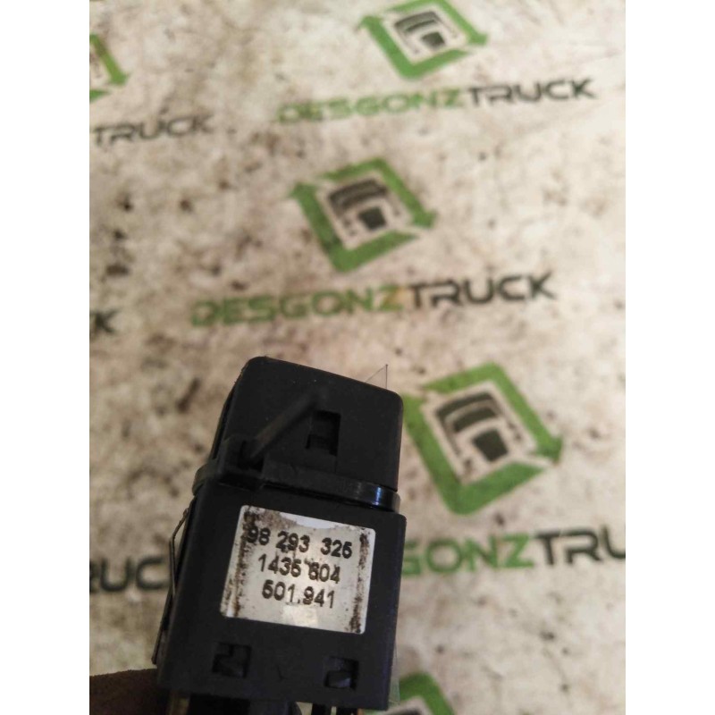 Recambio de boton recirculacion del aire para daf serie 95 xf .480 12.6 diesel referencia OEM IAM 1435604 98293345 - Blanco 3