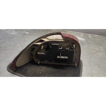 Recambio de piloto trasero derecho para ford mondeo berlina/familiar (fd) glx berlina referencia OEM IAM   