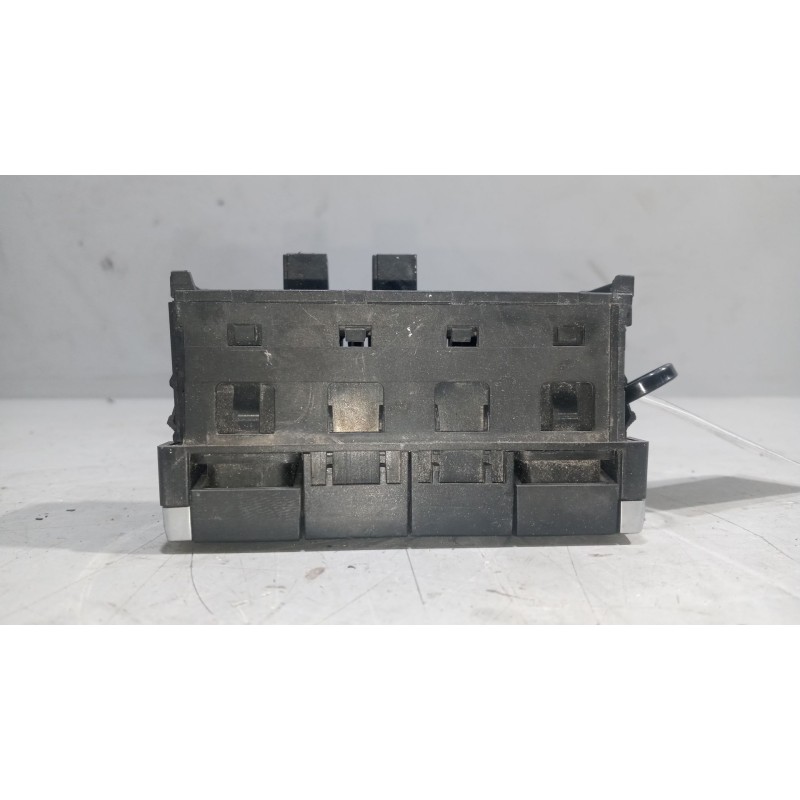 Recambio de interruptor para mercedes-benz actros bm 963.480 2-achser 1848 4x2 fahrgestell l bigspace referencia OEM IAM A960540 - Blanco 3