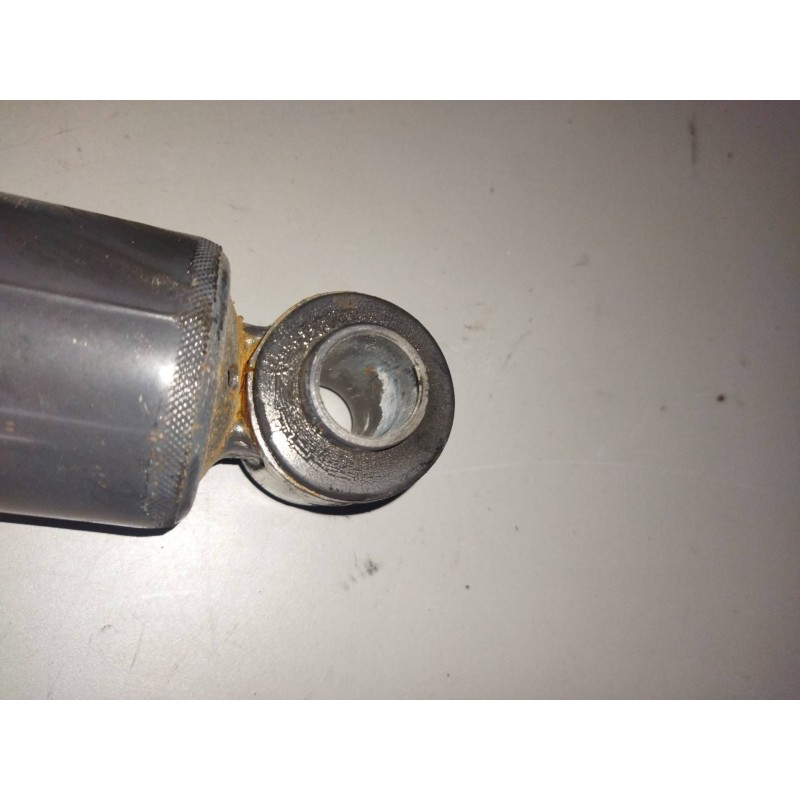 Recambio de amortiguador trasero izquierdo para renault d narrow referencia OEM IAM 5010630004  MARCA:MONROE - Blanco 4