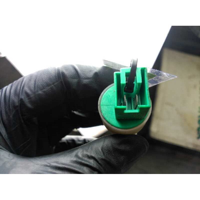 Recambio de interruptor para peugeot bipper básico referencia OEM IAM  DE EMBRAGUE - Blanco 3