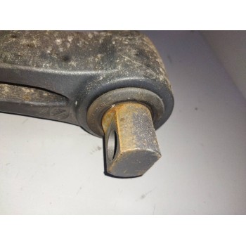 Recambio de tirante trasero derecho para renault d narrow referencia OEM IAM   