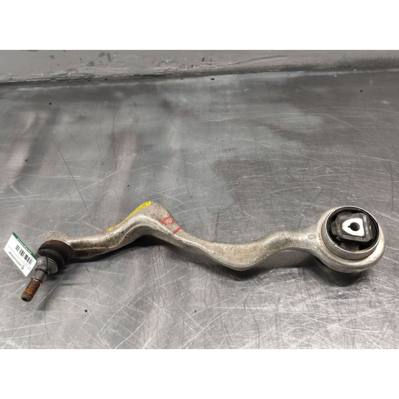 Recambio de brazo suspension inferior delantero derecho para bmw 1 (e81) 118 d referencia OEM IAM AW6082  