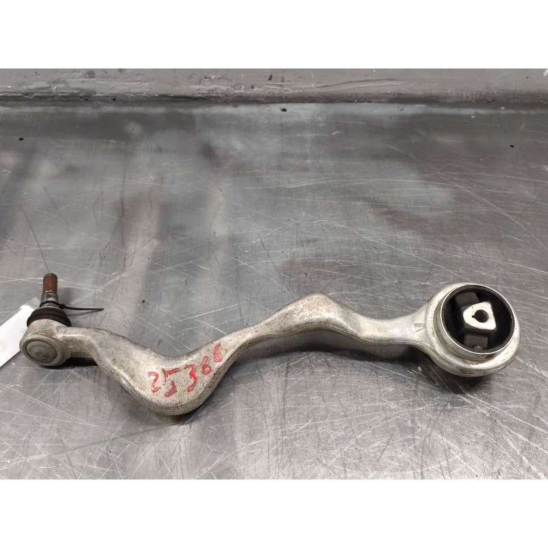Recambio de brazo suspension inferior delantero derecho para bmw 1 (e81) 118 d referencia OEM IAM AW6082 - Negro 2