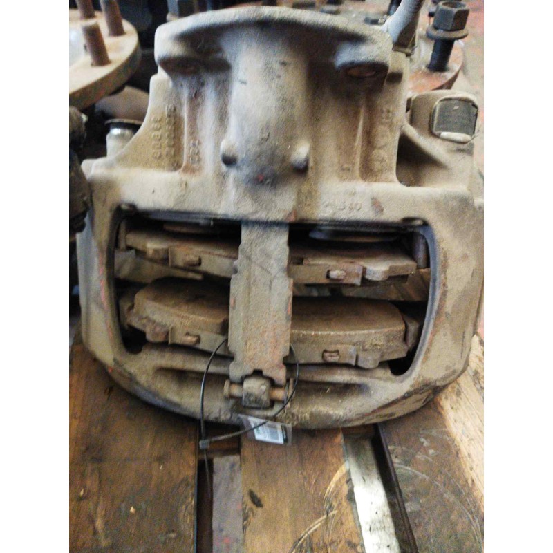 Recambio de pinza freno delantera izquierda para scania serie 4 (p/r 124 l) fsa 470 (4x2) e3 corto cr 13 / 14 b referencia OEM I - Blanco