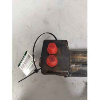 Recambio de brazo elevacion cabina para iveco stralis (ad/at) 7.8 diesel referencia OEM IAM 500370651  
