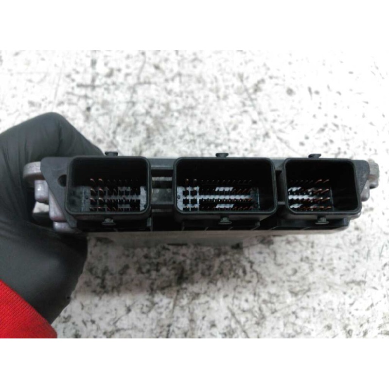 Recambio de centralita motor uce para nissan primera berlina (p12) acenta referencia OEM IAM 8200391971 0281011646 - Negro 2