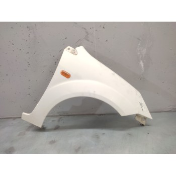 Recambio de aleta delantera derecha para ford fiesta (cbk) ambiente referencia OEM IAM   