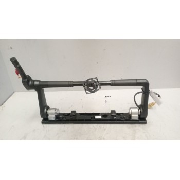 Recambio de brazo retrovisor derecho para renault magnum ab diesel referencia OEM IAM   