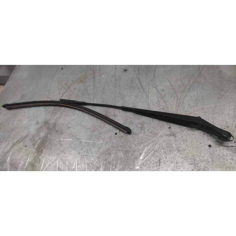 Recambio de brazo limpia delantero derecho para opel zafira b cosmo referencia OEM IAM - Negro 2