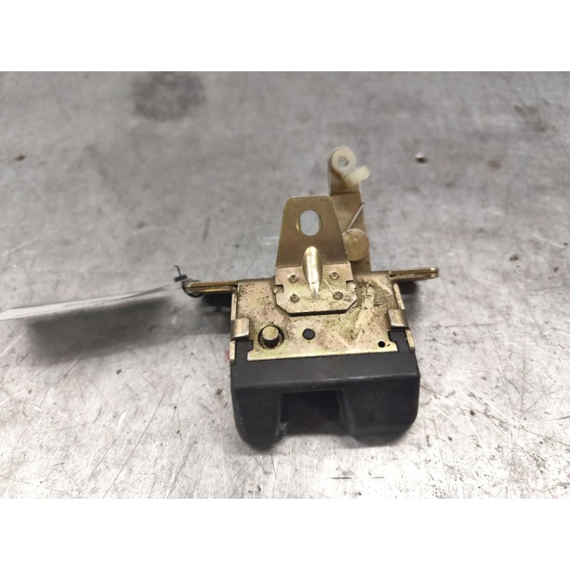 Recambio de cerradura maletero / porton para opel astra f berlina básico referencia OEM IAM 90590957 - Marrón 2