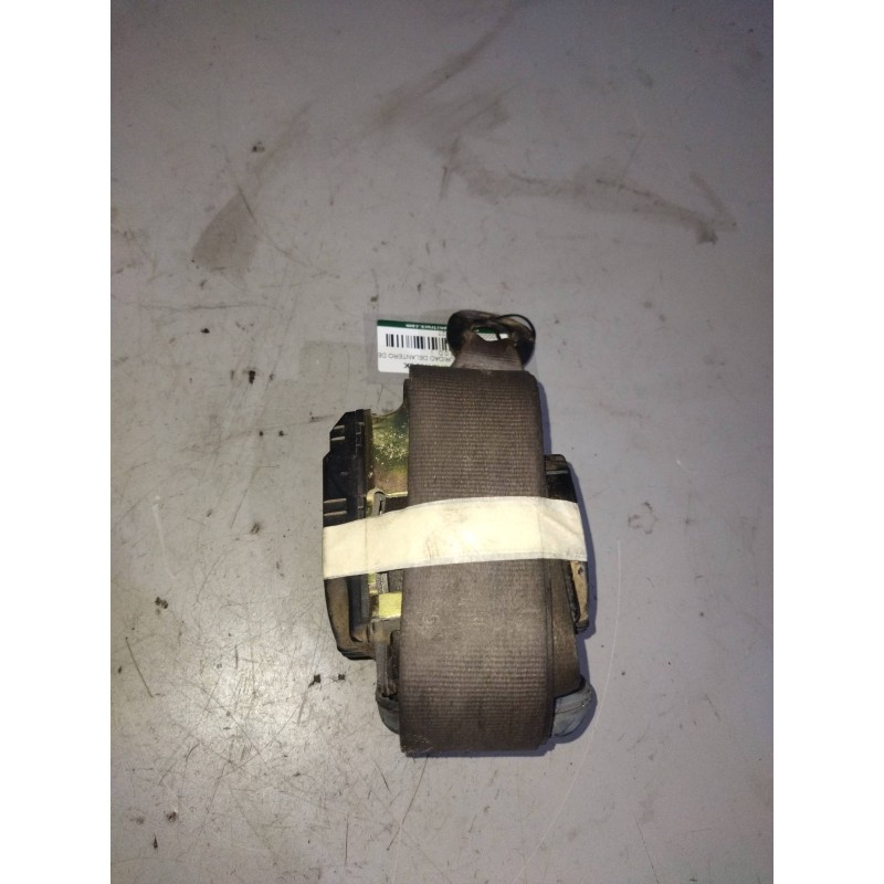 Recambio de cinturon seguridad delantero derecho para nissan trade 2.0 d referencia OEM IAM - Blanco 2