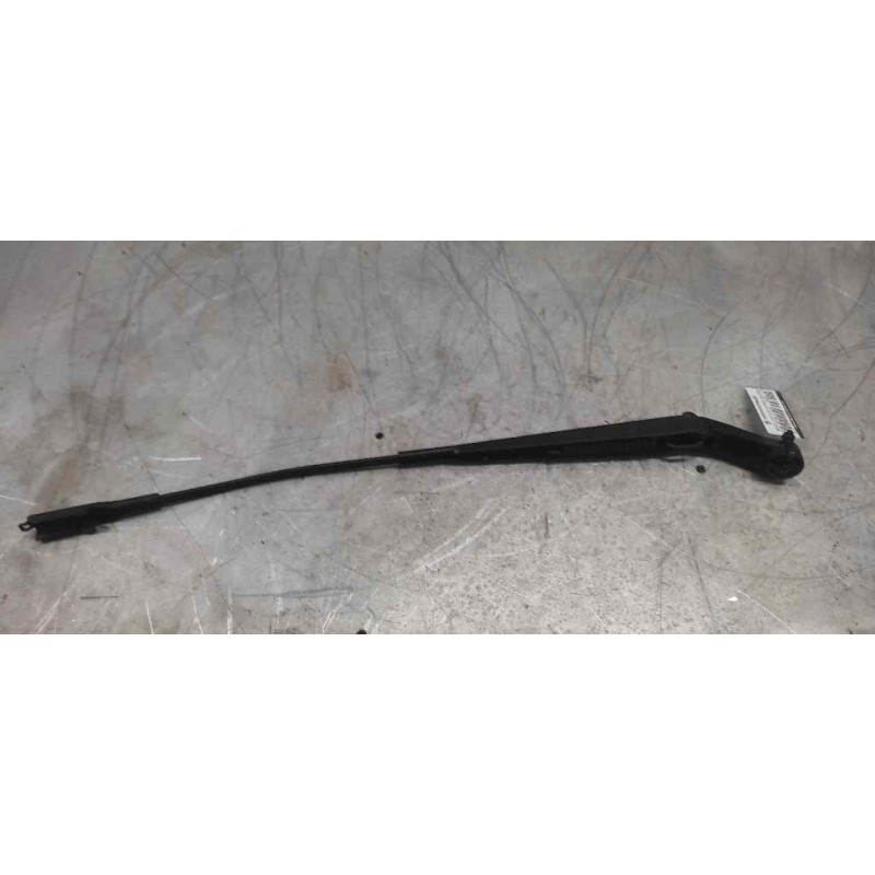 Recambio de brazo limpia delantero izquierdo para opel zafira b cosmo referencia OEM IAM - Negro 2