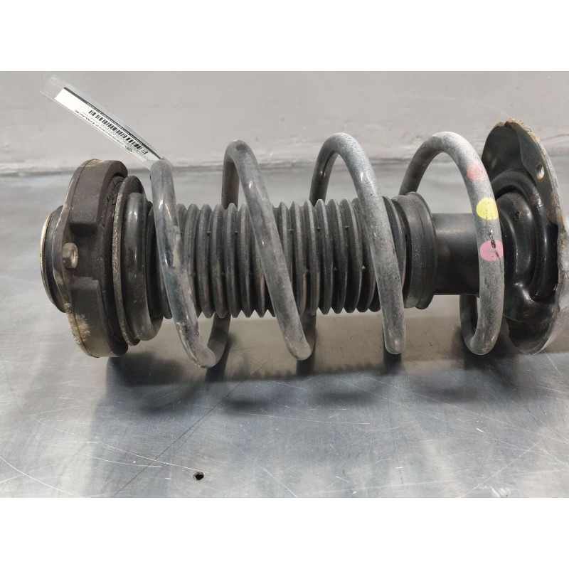 Recambio de amortiguador delantero derecho para volkswagen touran (1t3) 1.6 tdi referencia OEM IAM 3