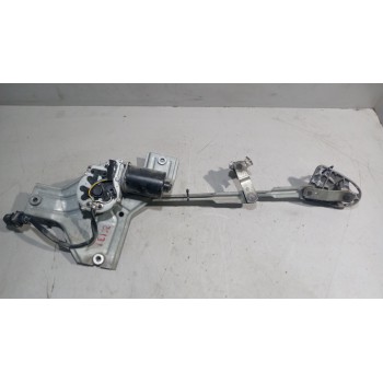 ARTICULACION LIMPIA DELANTERO A9608201881 