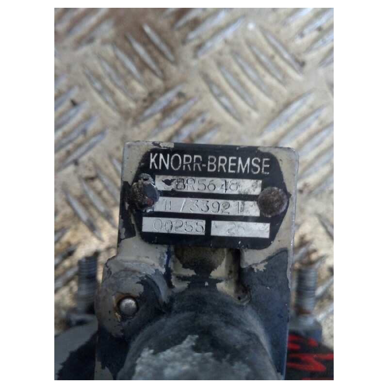 Recambio de valvula aire para man m 2000 l/m 2000 evolution m 2000 m fgfe mlc larga distancia referencia OEM IAM BR5648  VALVULA - Blanco 2