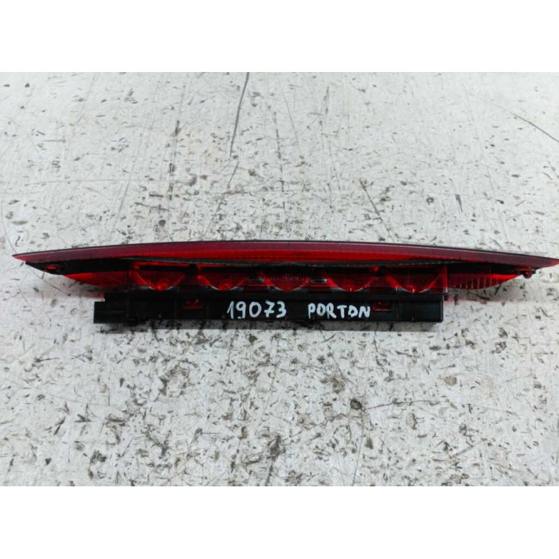 Recambio de luz central de freno para ford focus berlina (cap) ambiente (d) referencia OEM IAM - Azul 3